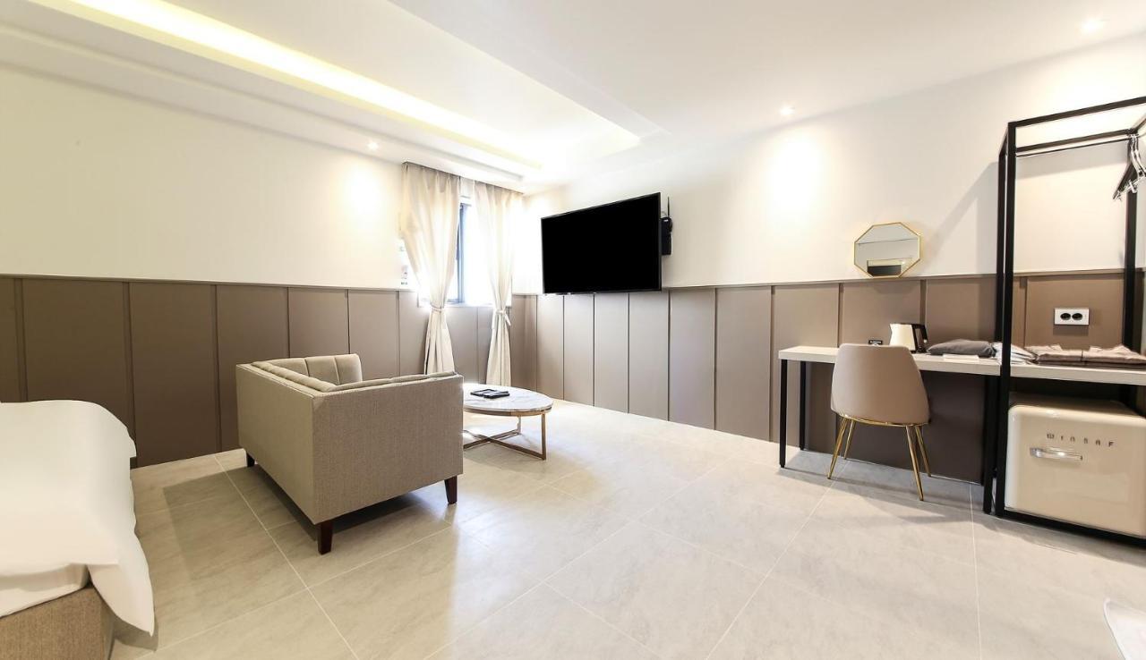 בוסאן H Moment Hotel Songjeong מראה חיצוני תמונה